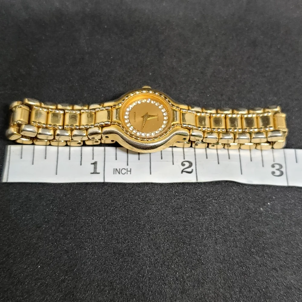 VINTAGE SEIKO LASALLE 18K GOLD PLATED WOMEN'S WATCH WITH SWAROVSKI CRYSTALS